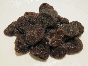 Sweet and Sour Plum (1) - Mận Chua Ngọt